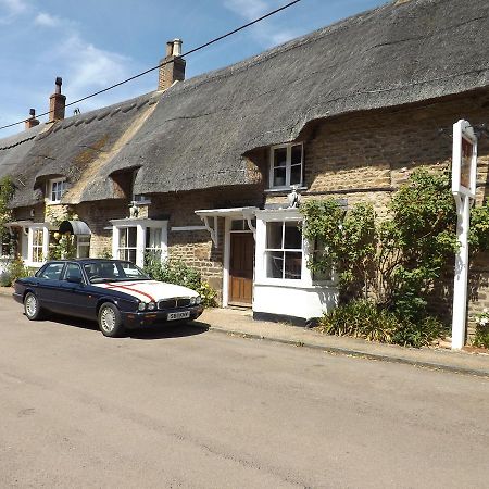 The Vane Arms Hotel Sudborough Exterior foto